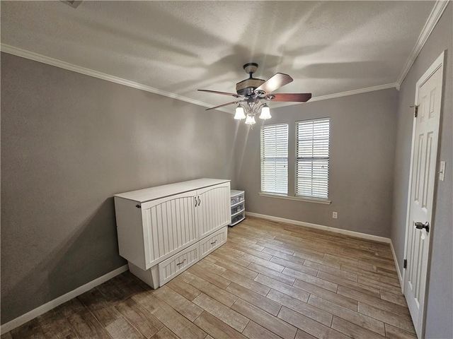 804 Crestline Drive, Mexia, TX 76667