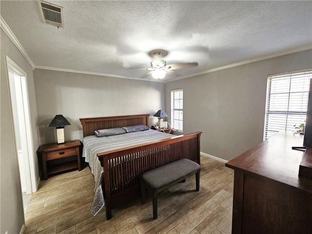 804 Crestline Drive, Mexia, TX 76667