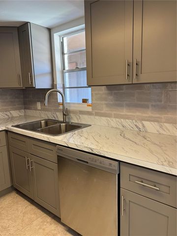 5154 TURQUOISE LANE 102, New Port Richey, FL 34652