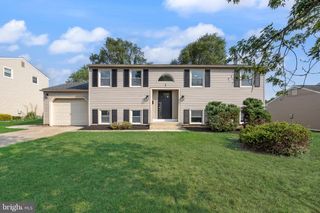 7 STONE RIVER RD, Clementon, NJ 08021