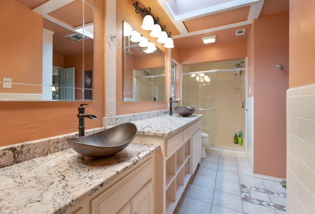 9302 Ravenswood Road, Granbury, TX 76049