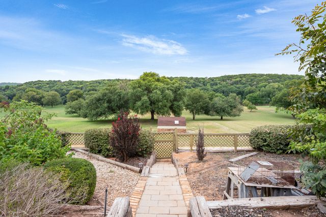 9302 Ravenswood Road, Granbury, TX 76049