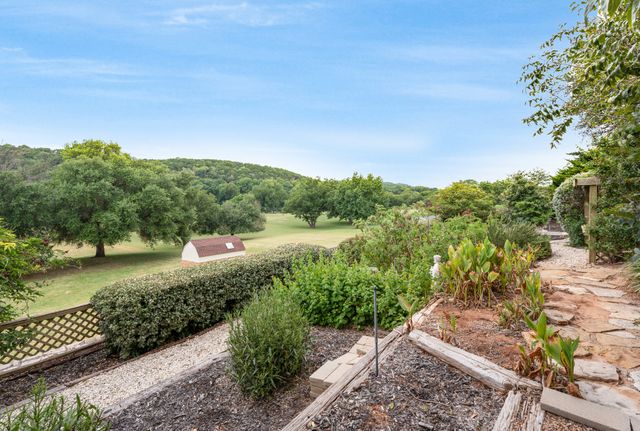 9302 Ravenswood Road, Granbury, TX 76049