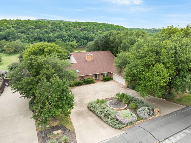 9302 Ravenswood Road, Granbury, TX 76049