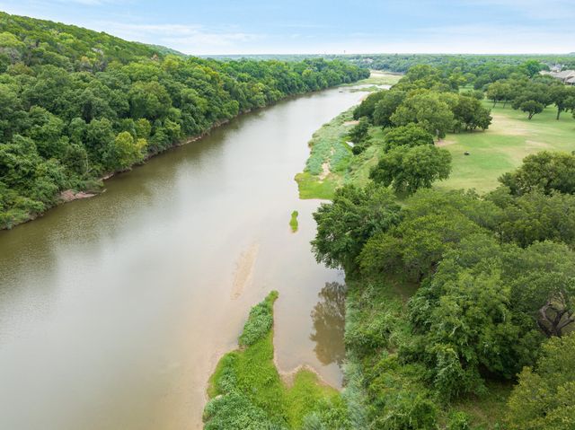 9302 Ravenswood Road, Granbury, TX 76049