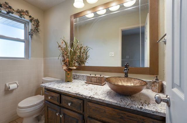 9302 Ravenswood Road, Granbury, TX 76049