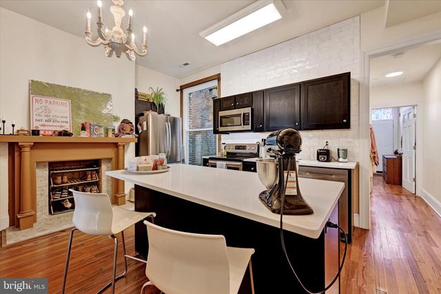 1625 SAINT PAUL ST, Baltimore, MD 21202