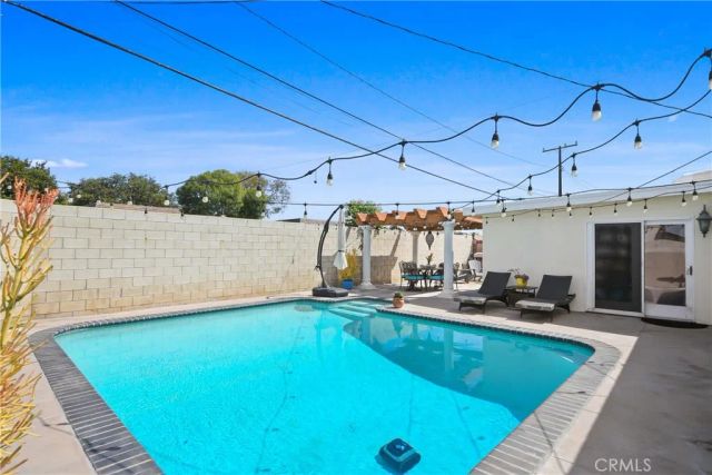 4701 Myra Avenue, Cypress, CA 90630