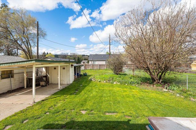 14417 E Longfellow Ave, Spokane Valley, WA 99216
