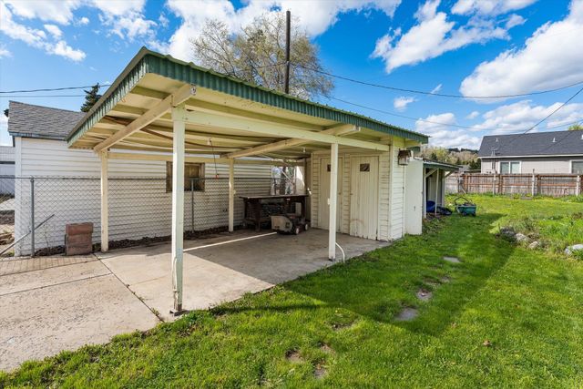 14417 E Longfellow Ave, Spokane Valley, WA 99216