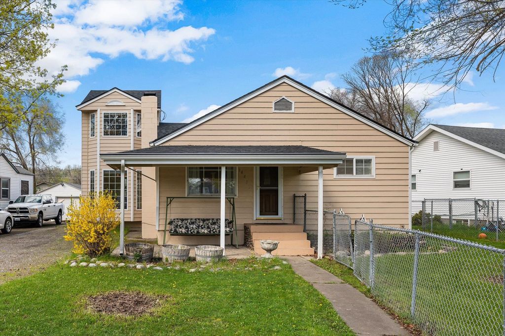 14417 E Longfellow Ave, Spokane Valley, WA 99216