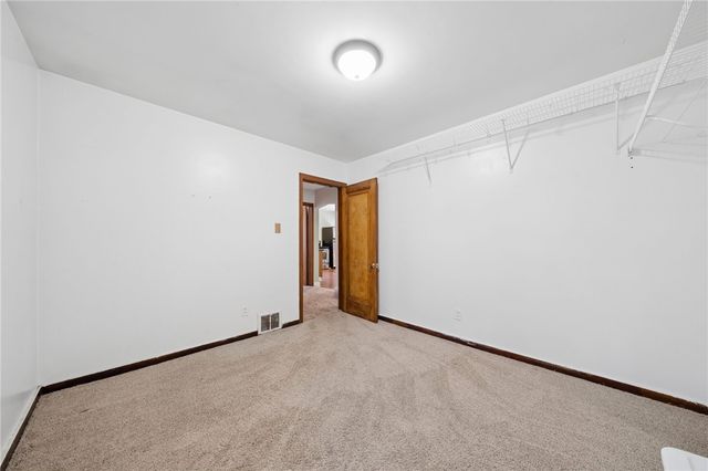 128 STATE ROUTE 981, Rostraver, PA 15012