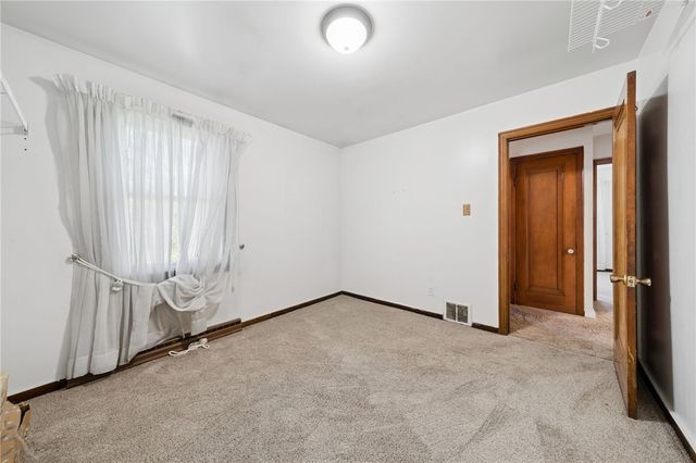 128 STATE ROUTE 981, Rostraver, PA 15012
