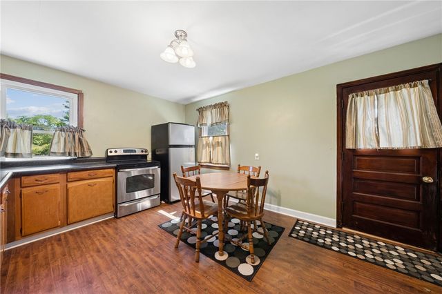 128 STATE ROUTE 981, Rostraver, PA 15012