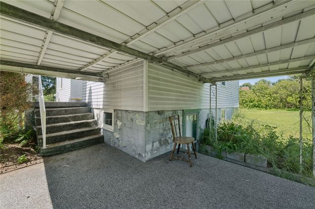 128 STATE ROUTE 981, Rostraver, PA 15012