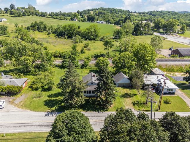 128 STATE ROUTE 981, Rostraver, PA 15012