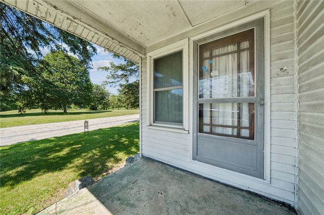 128 STATE ROUTE 981, Rostraver, PA 15012