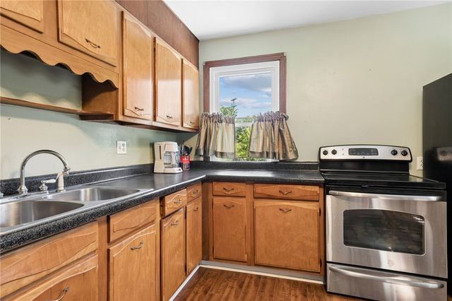 128 STATE ROUTE 981, Rostraver, PA 15012