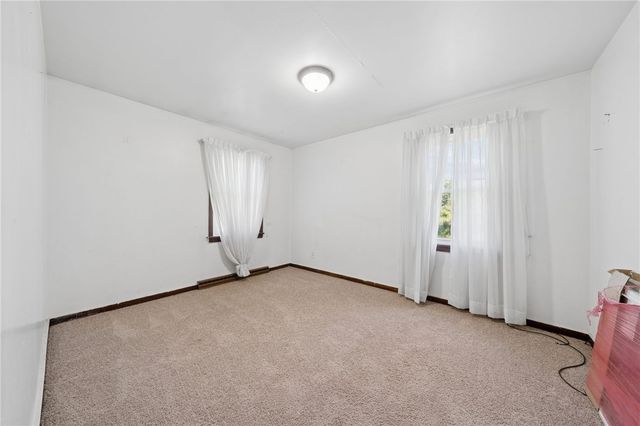 128 STATE ROUTE 981, Rostraver, PA 15012