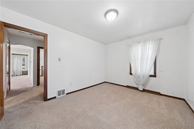 128 STATE ROUTE 981, Rostraver, PA 15012