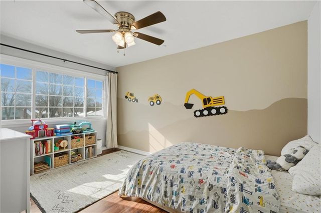 1300 Robin Circle, Kearney, MO 64060