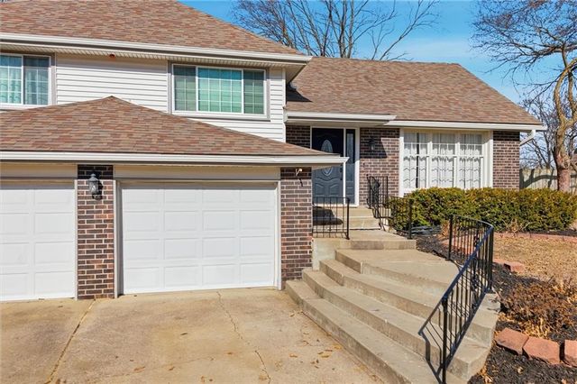 1300 Robin Circle, Kearney, MO 64060