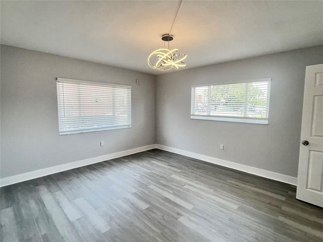 4550 OVERLOOK DRIVE NE 156, St Petersburg, FL 33703