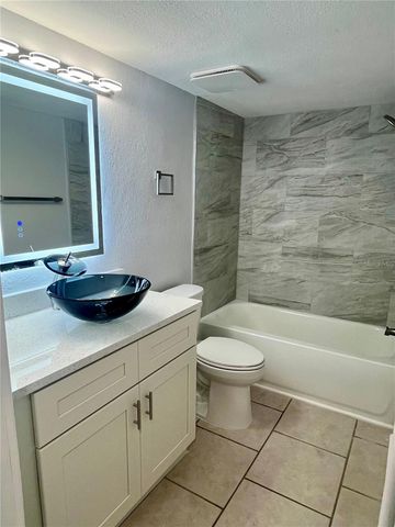 4550 OVERLOOK DRIVE NE 156, St Petersburg, FL 33703