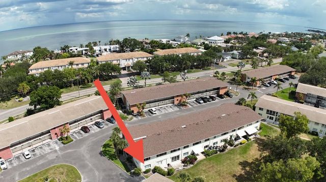 4550 OVERLOOK DRIVE NE 156, St Petersburg, FL 33703