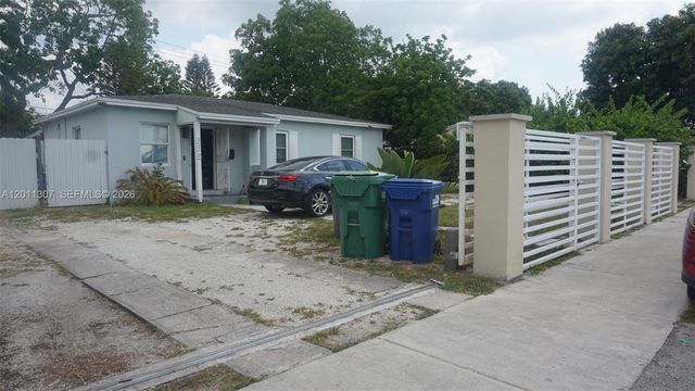 335 NW 187th St, Miami Gardens, FL 33169