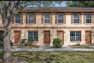 4405 VIEUX CARRE CIRCLE 46, Tampa, FL 33613