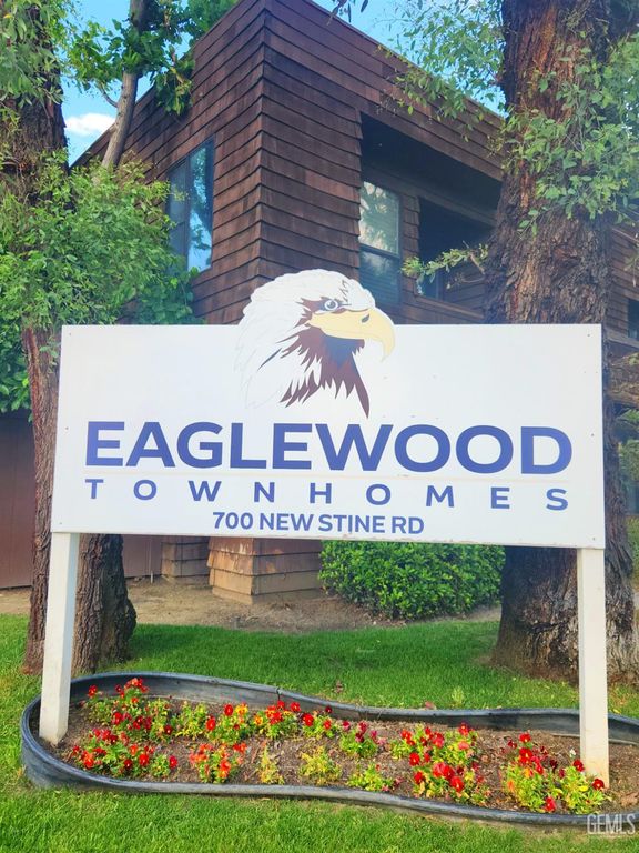 700 New Stine Road 10, Bakersfield, CA 93309