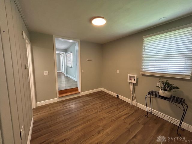 3698 Mcelrath Pike, Dayton, OH 45432