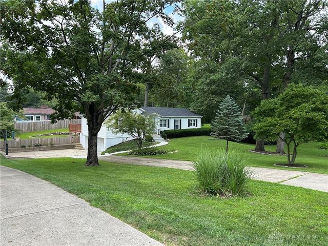 3698 Mcelrath Pike, Dayton, OH 45432