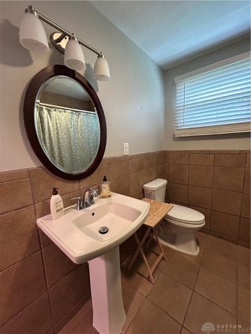 3698 Mcelrath Pike, Dayton, OH 45432