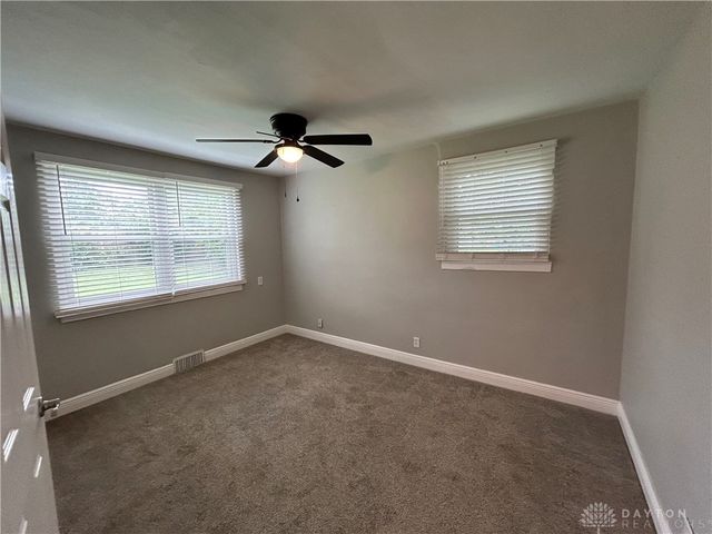 3698 Mcelrath Pike, Dayton, OH 45432