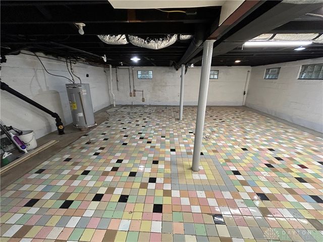 3698 Mcelrath Pike, Dayton, OH 45432