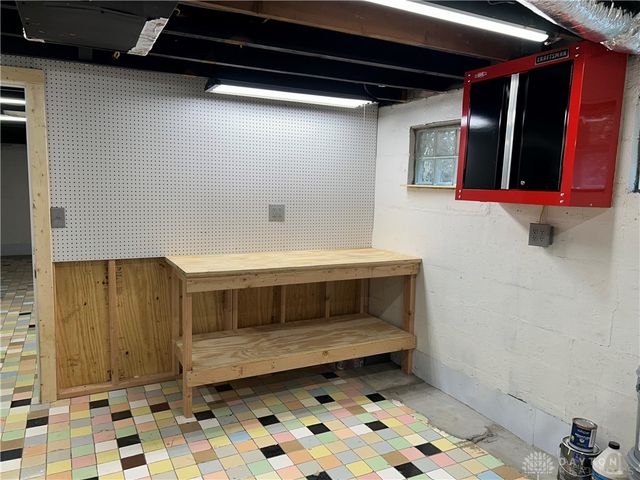 3698 Mcelrath Pike, Dayton, OH 45432