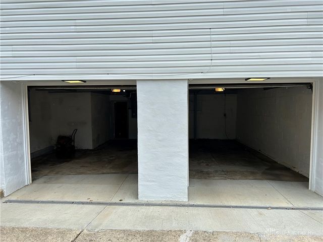 3698 Mcelrath Pike, Dayton, OH 45432