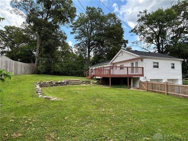 3698 Mcelrath Pike, Dayton, OH 45432