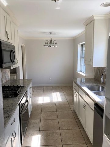 443 Lowell Lane, Richardson, TX 75080