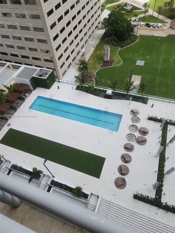 325 S Biscayne Blvd 2220, Miami, FL 33131