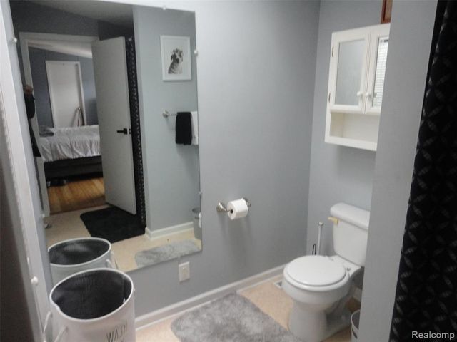 815 Jacobs Landing, Monroe, MI 48161