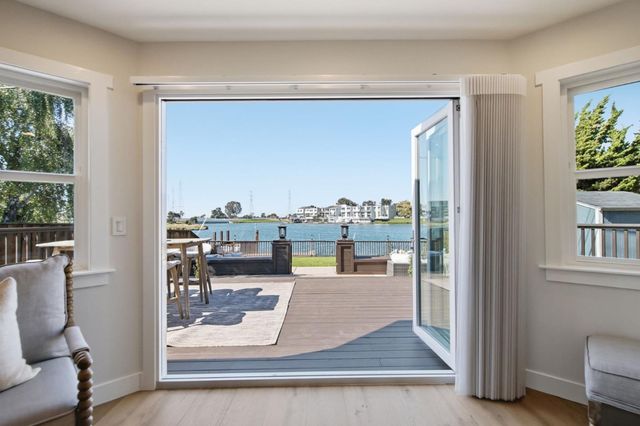 2339 Clipper Street, San Mateo, CA 94403