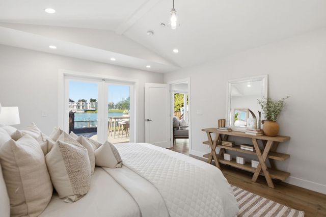 2339 Clipper Street, San Mateo, CA 94403