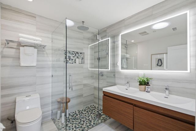 2339 Clipper Street, San Mateo, CA 94403