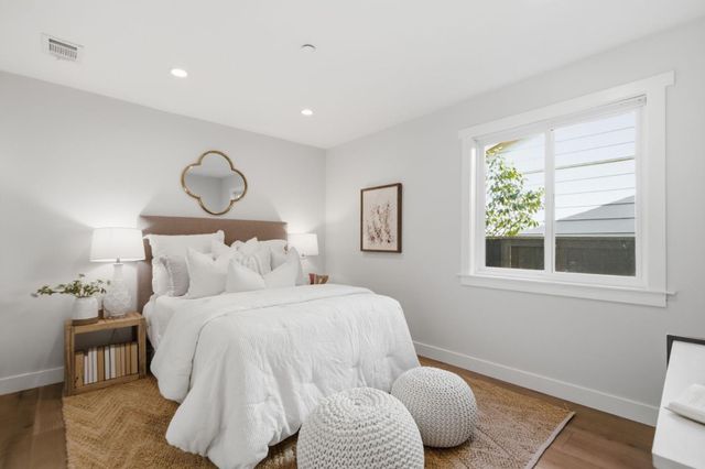 2339 Clipper Street, San Mateo, CA 94403