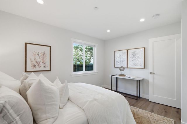 2339 Clipper Street, San Mateo, CA 94403