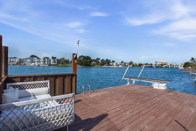 2339 Clipper Street, San Mateo, CA 94403