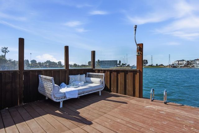 2339 Clipper Street, San Mateo, CA 94403
